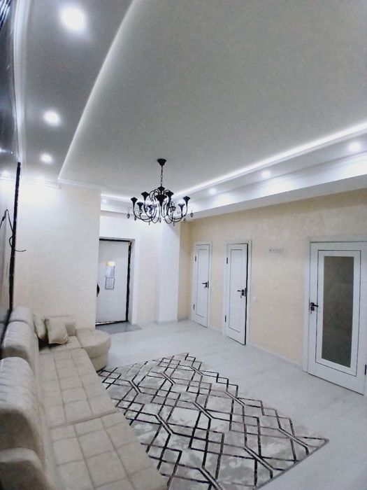 N6765Yakkasaroy tumani Shota Rustavelli J/K Yakkasaroy CityMall 2/9/10