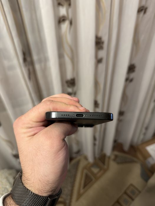 APPLE iPhone 16 Pro Max 256GB 99% Baterie Garanție !