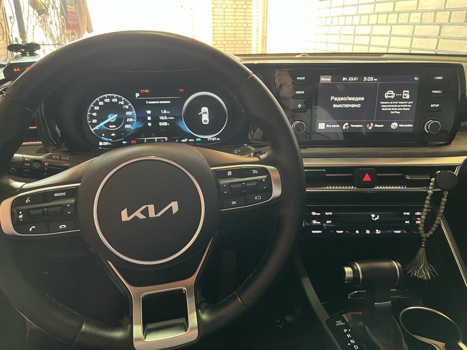 Автомобиль KIA K5 Styil