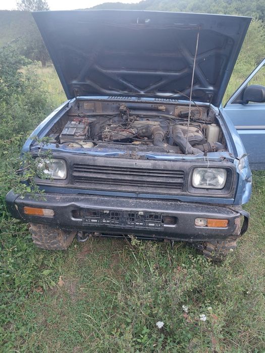Vând Daihatsu Feroza