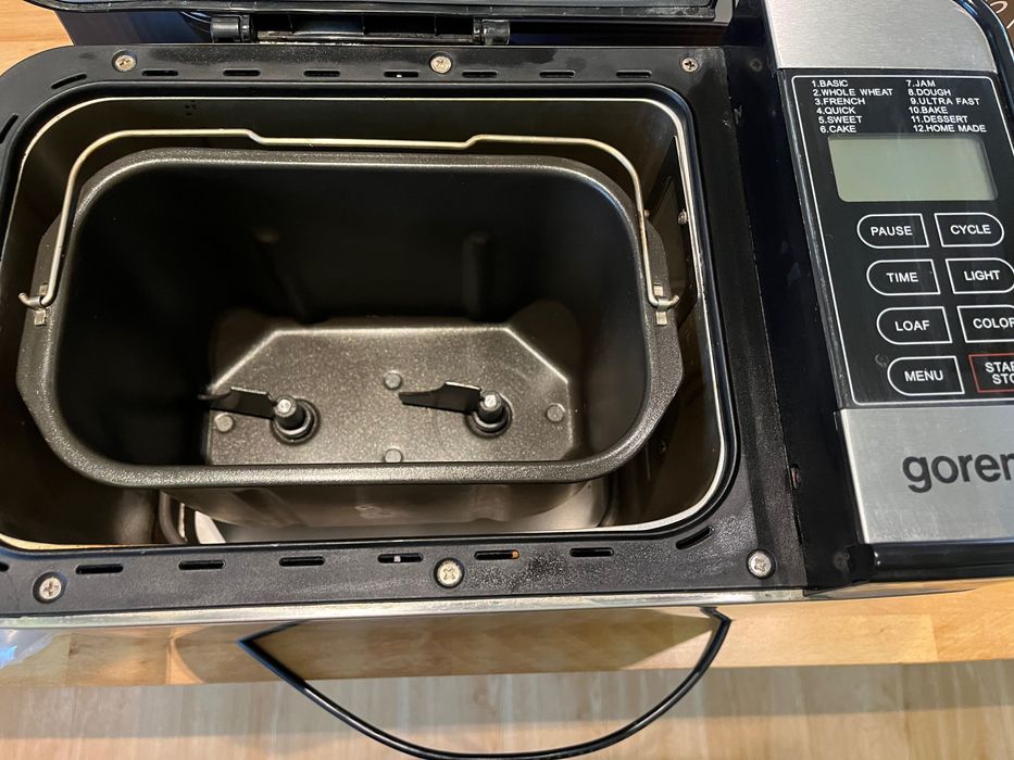 Хлебопекарна Gorenje много запзена