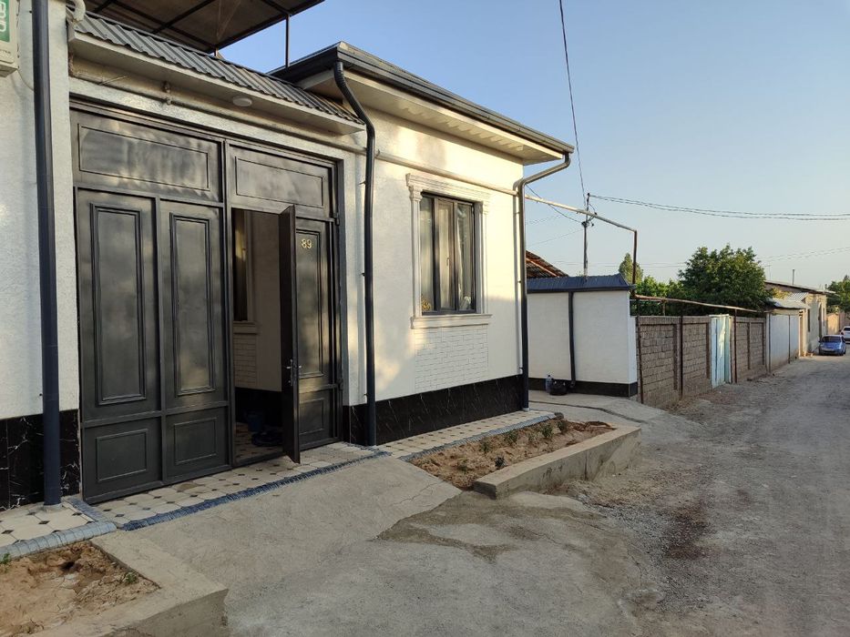 Срочно Продаётся Дом.3 ком.с евро ремонтом.1.1 сотка.