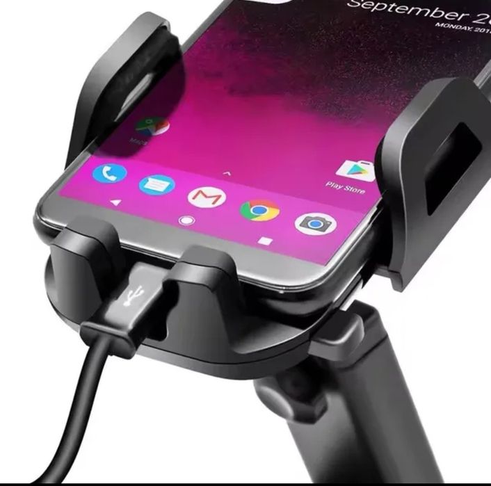 Качествена стойка за телефон-универсална.  (поставка) за кола