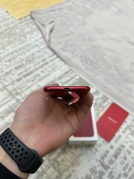 Iphone 8 64 gb Red Product