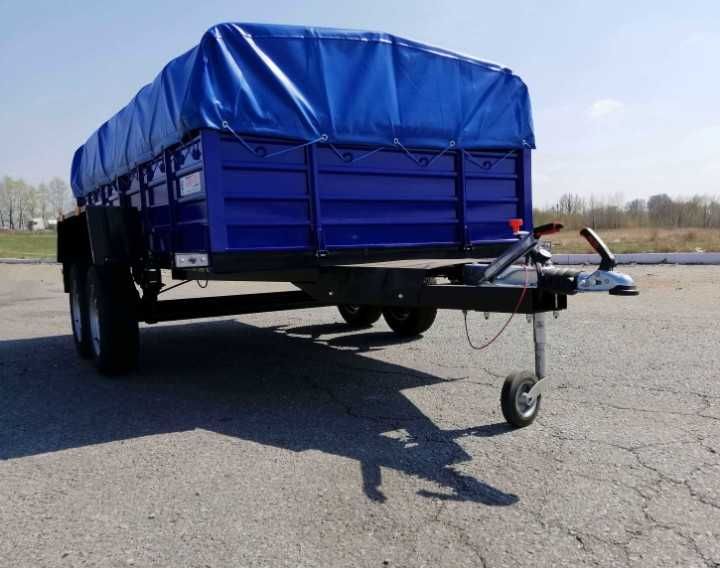 Легковой усиленный прицеп