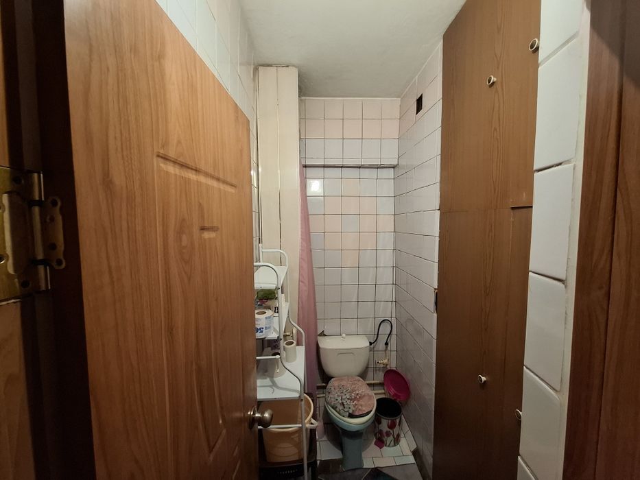 Продам 2-хуомнатную квартиру