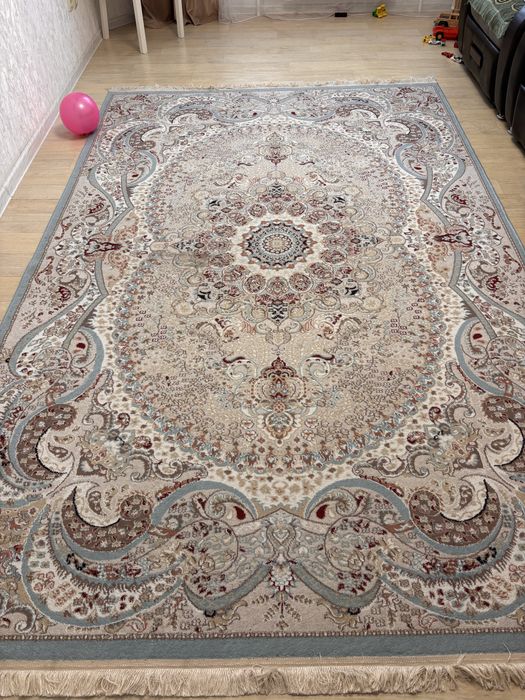 Продам ковёр 2*3 турция