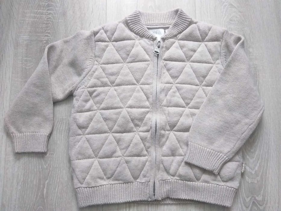 Нови панталон и жилетка