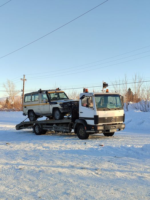 Продам эвакуатор Мерседес 814.