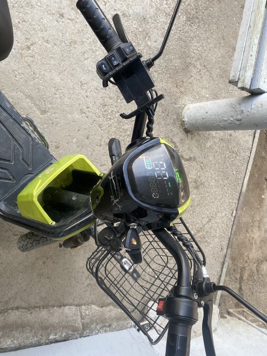 Электр скутер.