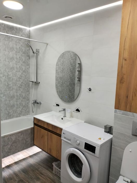 Сдам квартиру студию помесячно