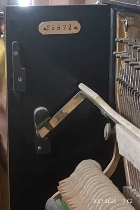 Продам немецкое пианино Neindorf в хорошем состоянии