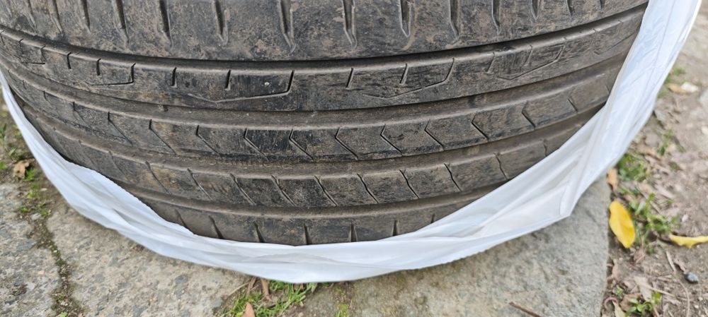 Гуми Континентал летни 215/55/18