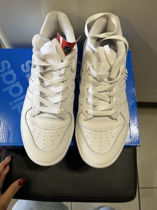 Оригинални Adidas Rivalry Low