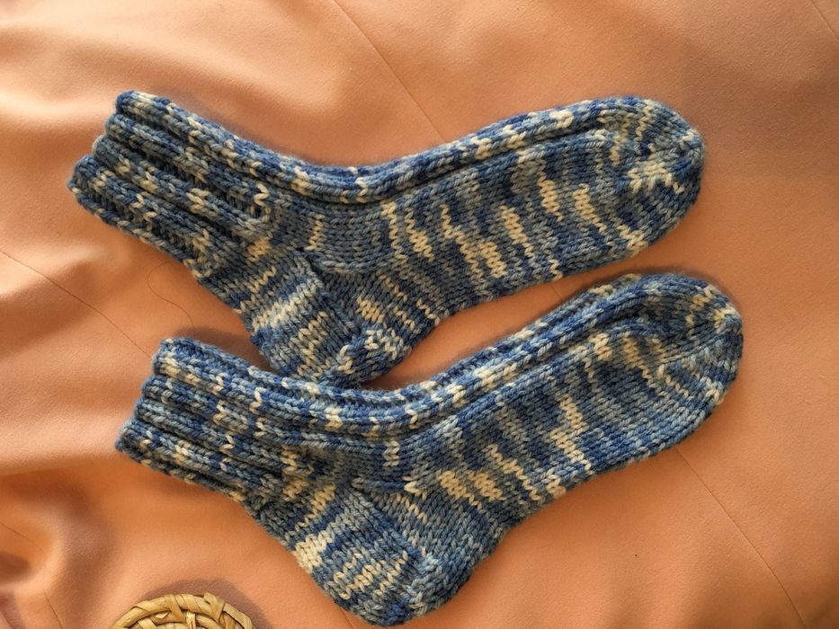 Носочки ручной работы