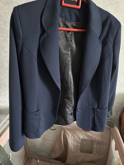 два пиджака новых