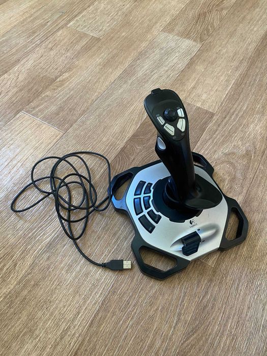 Logitech Extreme 3D Pro