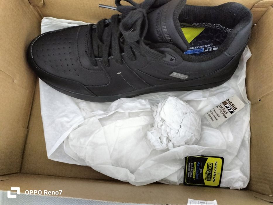 Кроссовки Skechers Waterproof