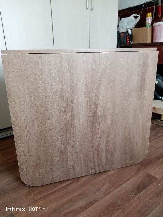 Новый стол-книжка