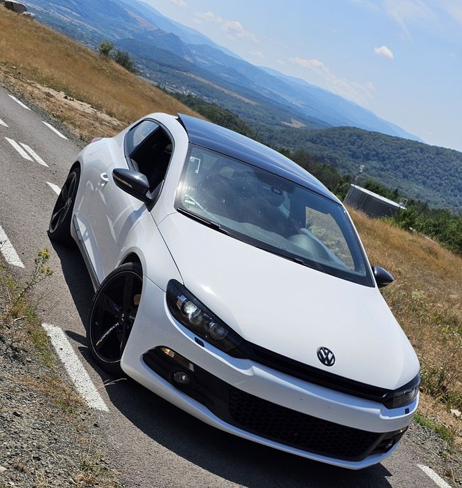Scirocco euro 5 automat DSG 1.4TSI 160cp trapă xenon