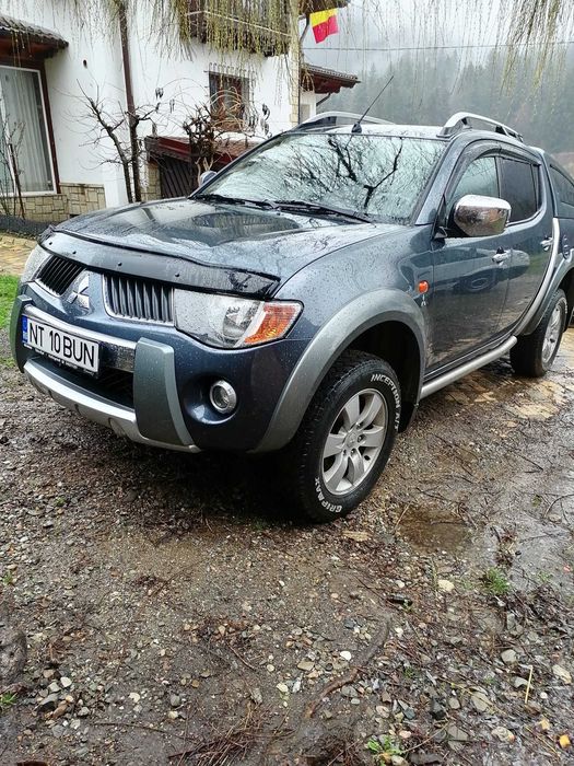 Vand Mitsubishi L200 4x4 cu reductor