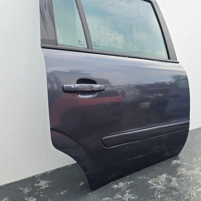 Usa portiera dreapta spate z168 Opel Zafira B