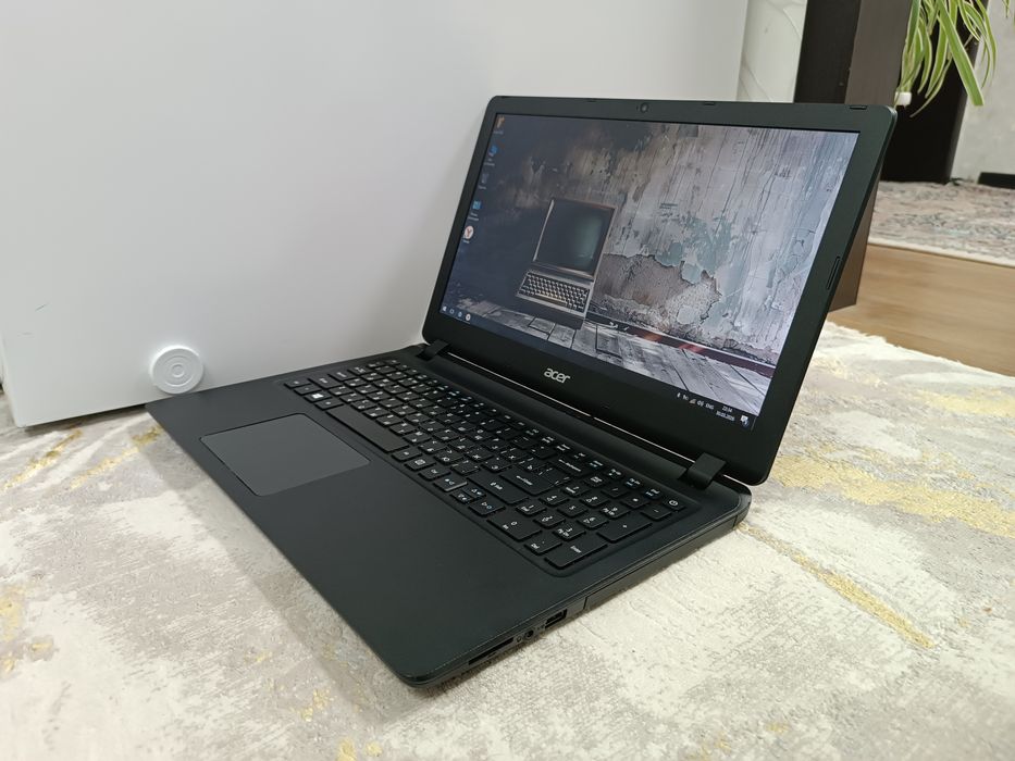 Ноутбук ACER Windows 10.