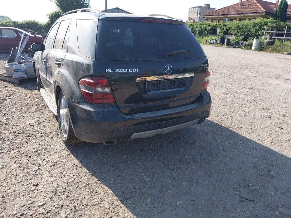 Продавам Мл 164 на части