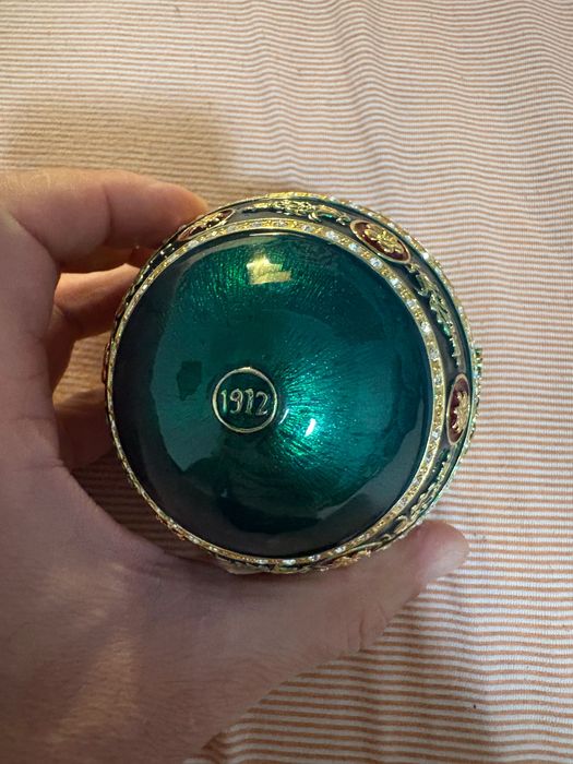 Bijuterie de fabrică Rusia