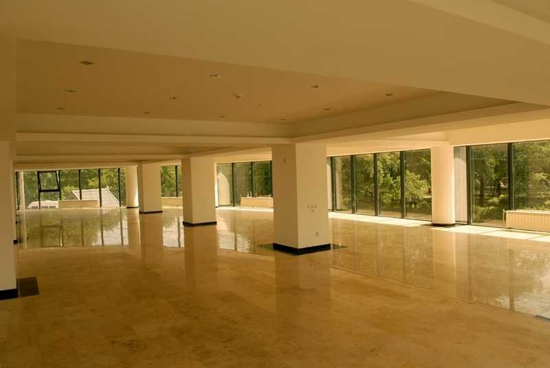 De vanzare cladire comerciala multifunctionala vad deosebit - Ploiesti