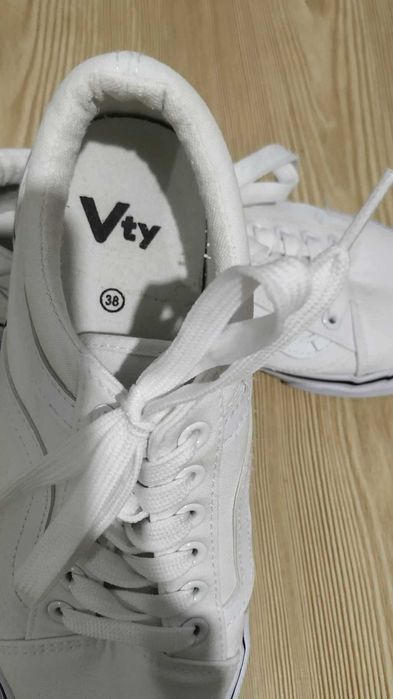 Дамски кецове, бели, Vty, номер 38
