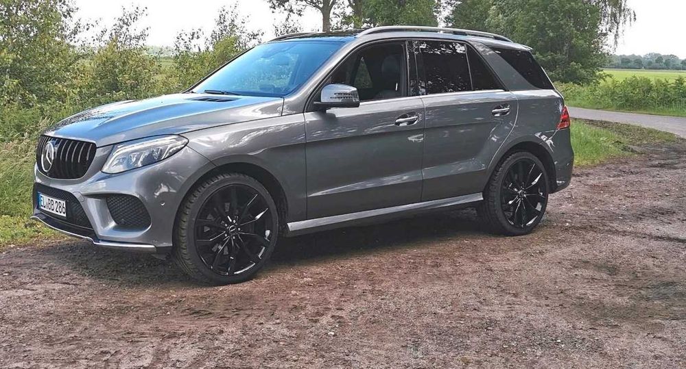 Джанти AUTEC Uteca с гуми 265 35 R22