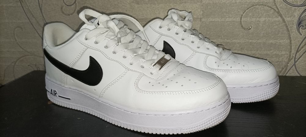 Oq NIKE AIR force 1