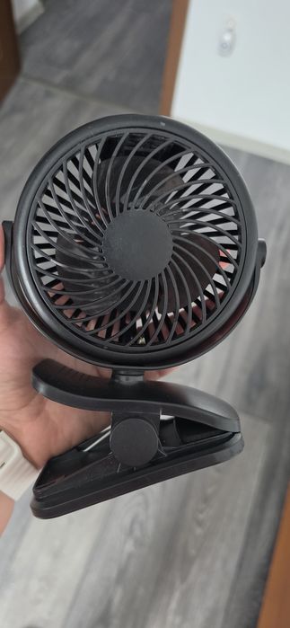 Mini ventilator,