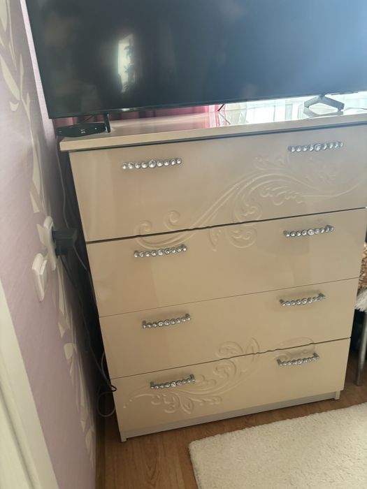 Спальный гаринитур