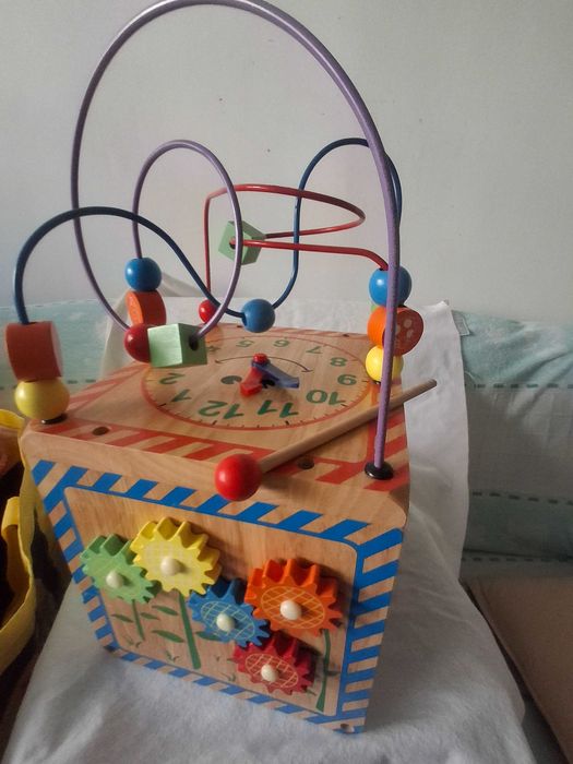 Cub educativ montesori urgent