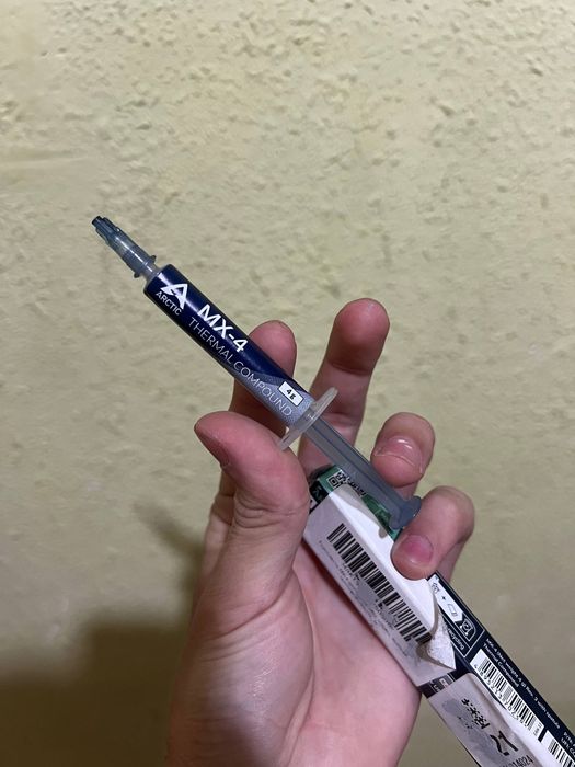 Термопаста ARTIC mx-4