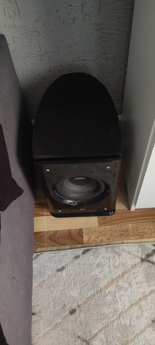 Продам буфер в оригинале от фирмы JBL