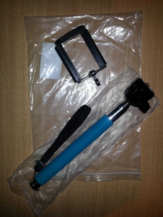 Bluetooth дистанционно за селфи снимки работи с(iOS и Android)