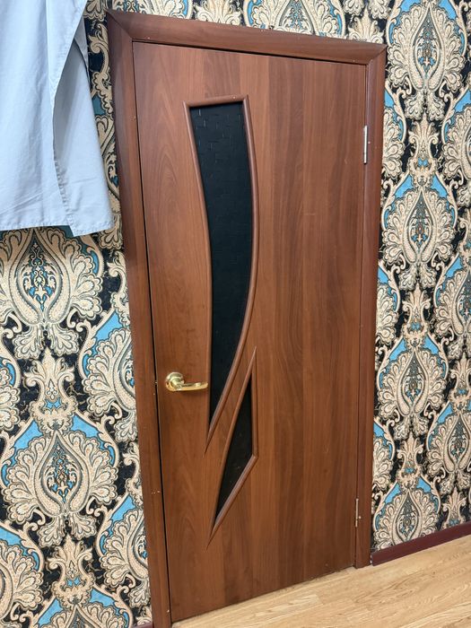 Продам комнатные двери