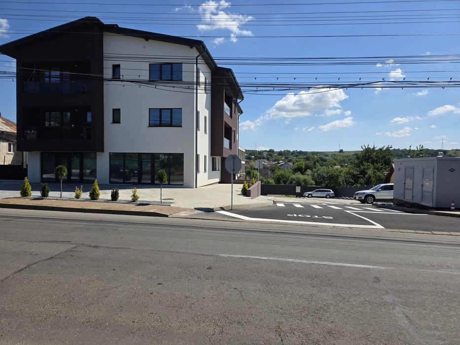 Spatiu comercial 108 mp