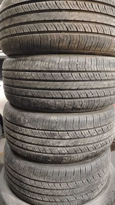 Продам шины 215х50R17