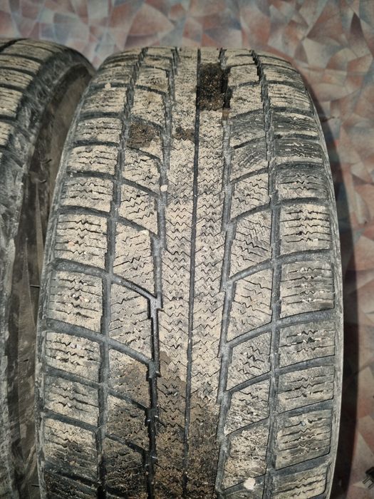 Продам Шины Трианжил