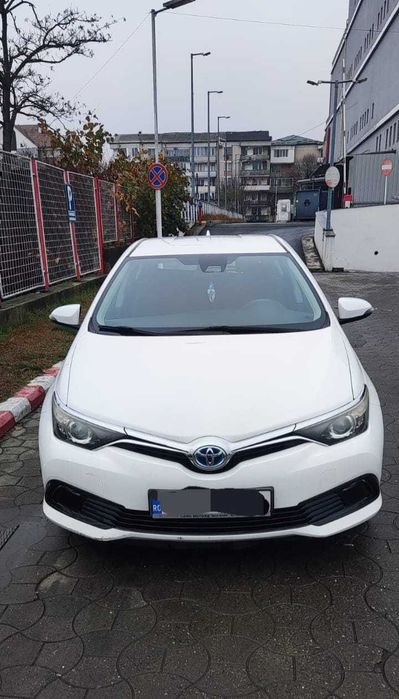 Toyota Auris Hybrid 1.8 2018 TSS