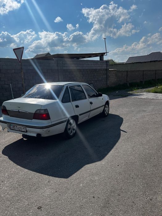 Продам некся 1998год