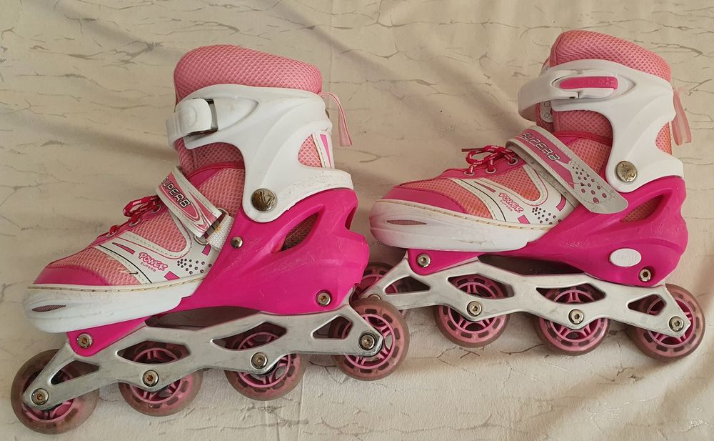 Роликовые коньки в хорошем состоянии
