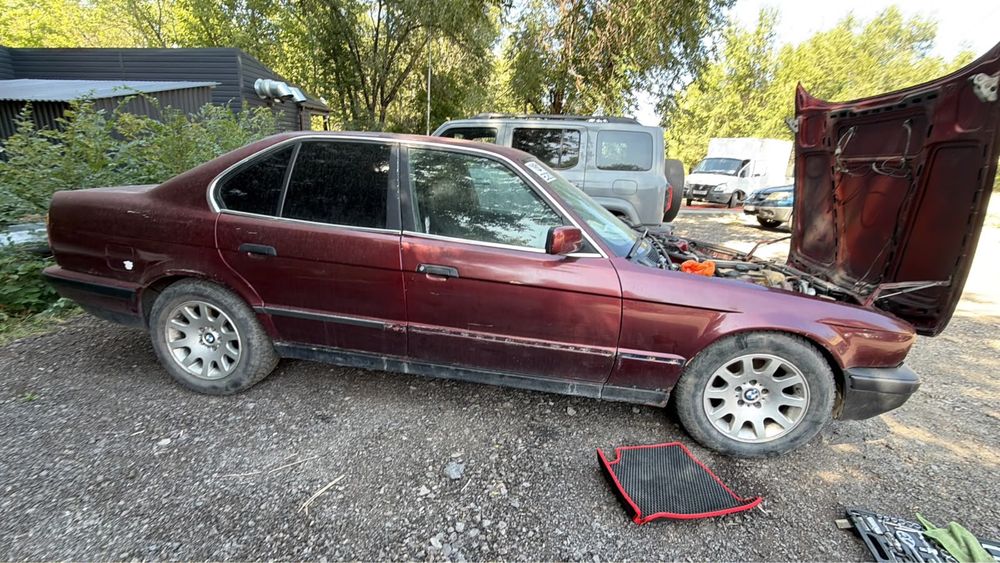 В разборе bmw e34