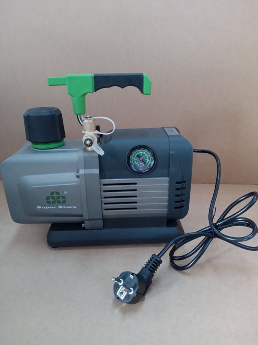 Вакуум помпи за фреон R32