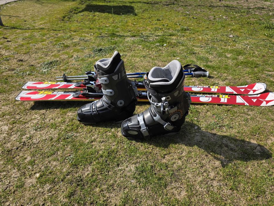 De vânzare foarte puțin folosi