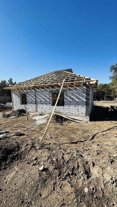 бригада строителей